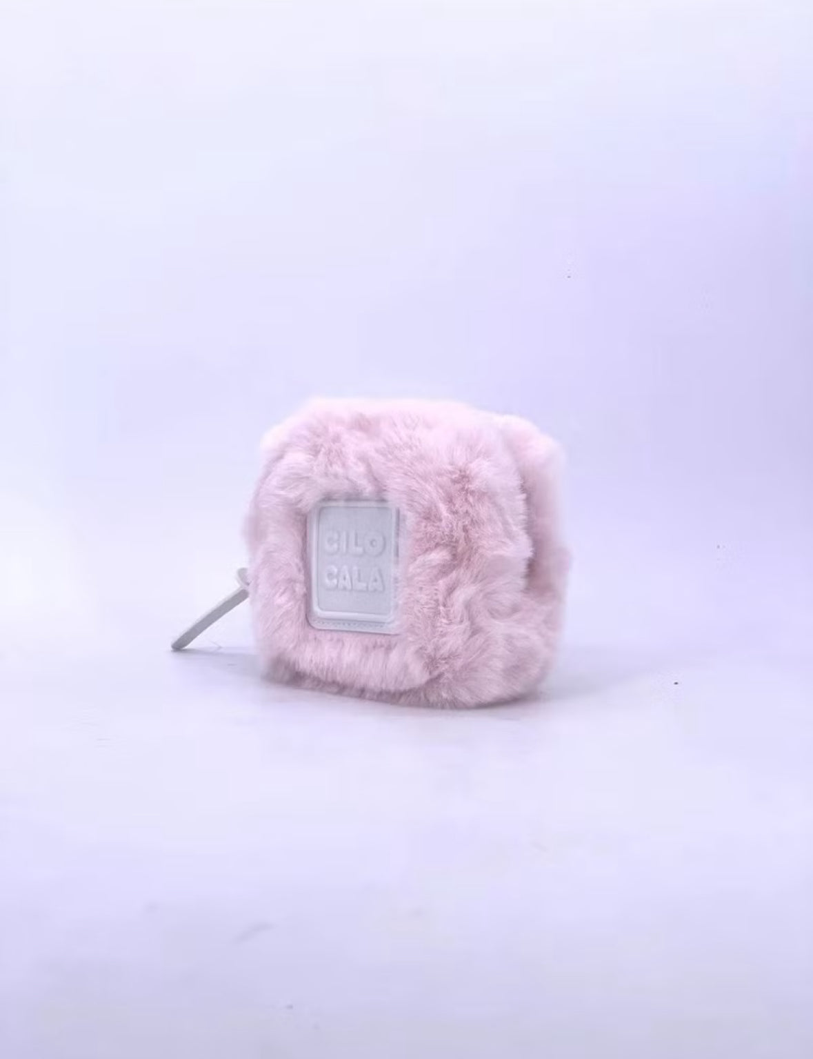 FUR SHIKAKU POUCH