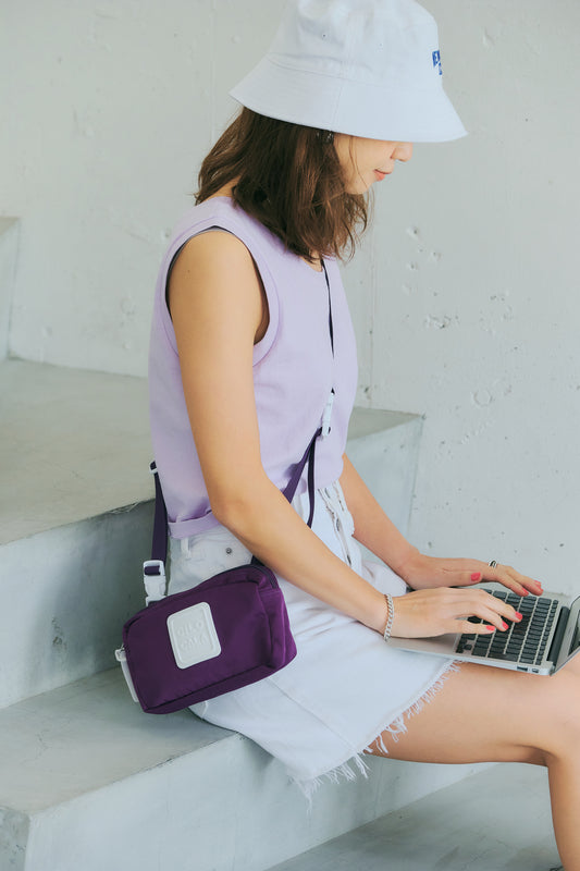 SHOULDER POUCH (YOKO)